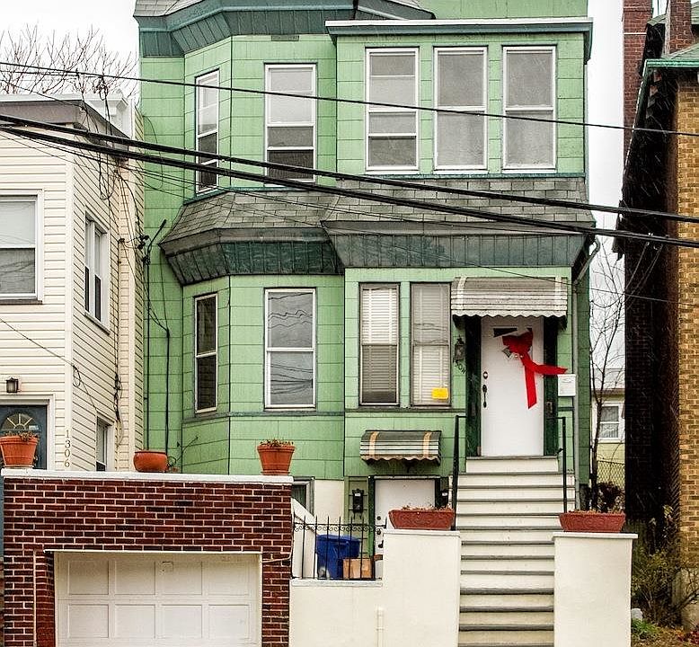 1st image of 1304 Paterson Plank Rd