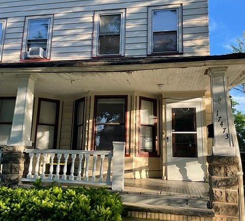 2nd image of 17473 Shaw Ave