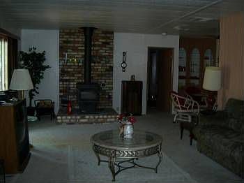 5th image of 579 S 1st St