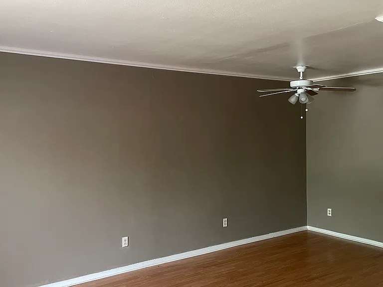 509 W Main St #5 — Photo 25