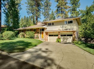 1004 W Briar Cliff Dr, Spokane, WA 99218