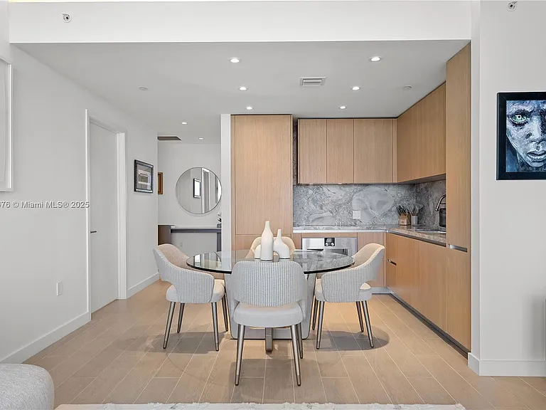 500 Alton Rd — Photo 17