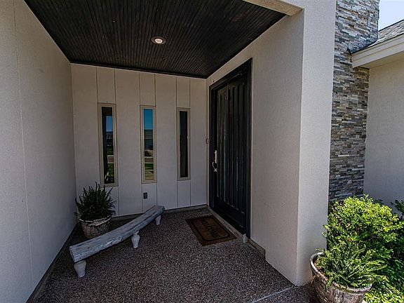 5th image of 2805 O'Henry Dr