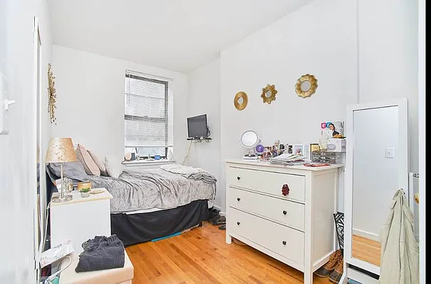 Rented by Halstead Real Estate | media 64