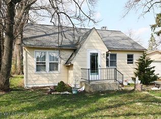 204 60th St, Downers Grove, IL 60516