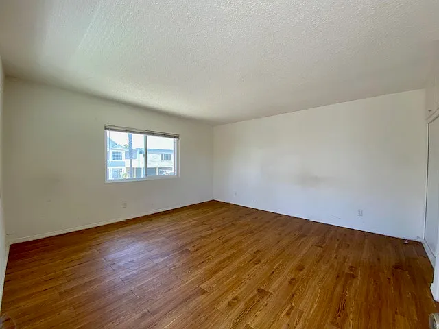 30 Rose Ave #3 — Photo 3