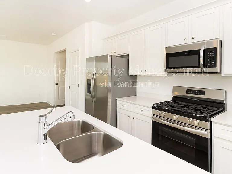 115 Saddlebred Way — Photo 4
