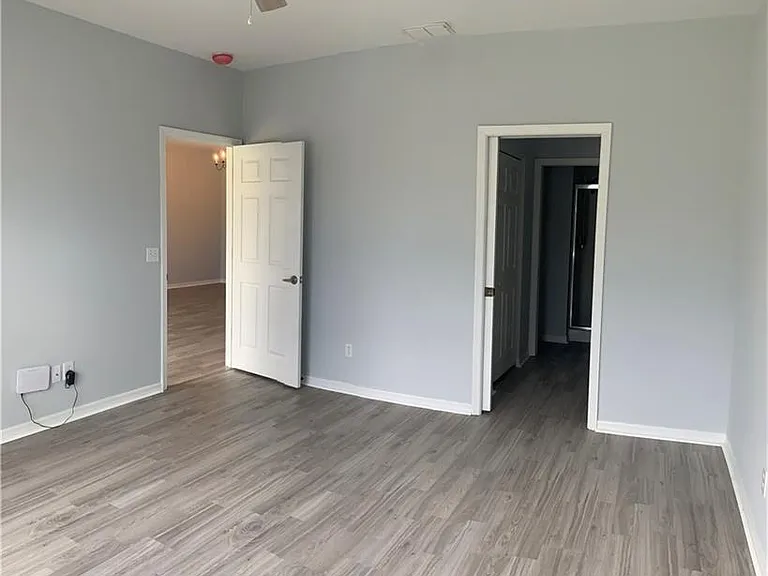 14970 Vista View Way #302 — Photo 9
