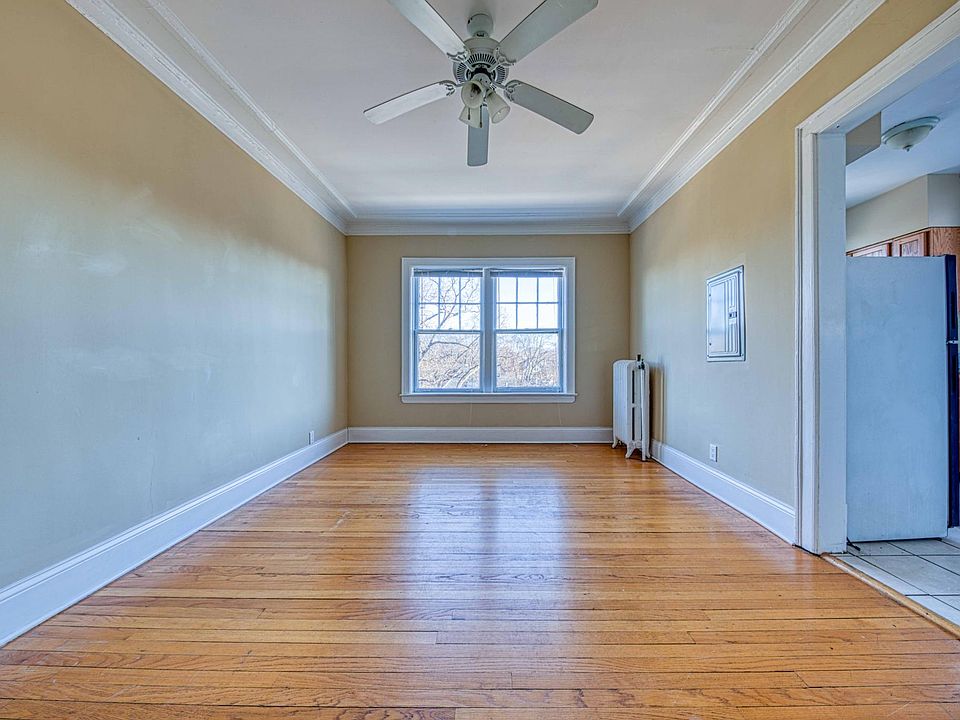 1st image of 1513 Hinman Ave APT 3S