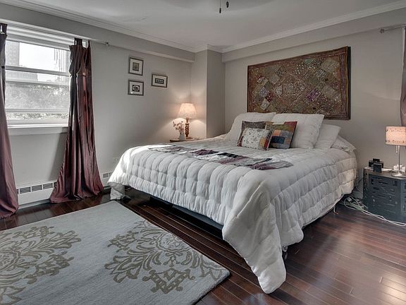 5th image of 191 Willoughby St APT 6J