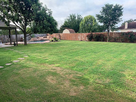 4th image of 203 Bosque Dr