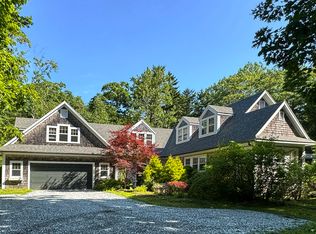 201 Bay View St, Camden, ME 04843