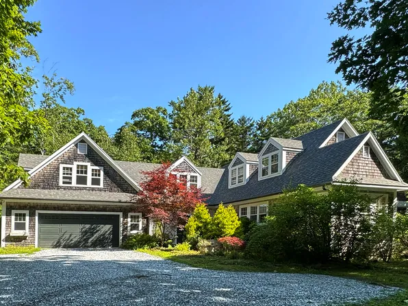 201 Bay View Street, Camden, ME 04843