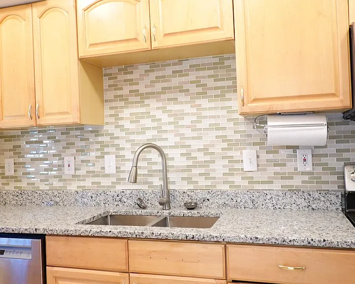800 Maplewood Ave — Photo 52