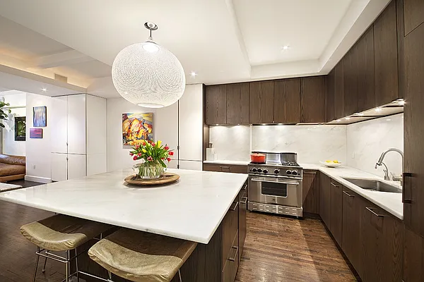 Sold by NYLON Real Estate | media 11