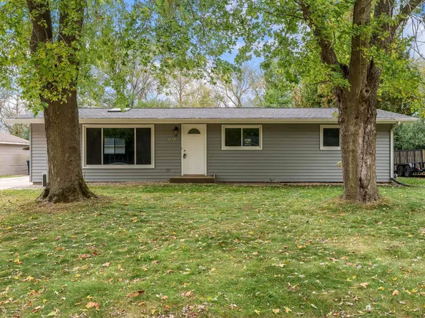 1831 Hoover St, Janesville, WI 53545