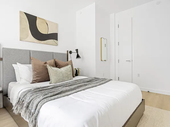 150 Lawrence Street image 11 of 36