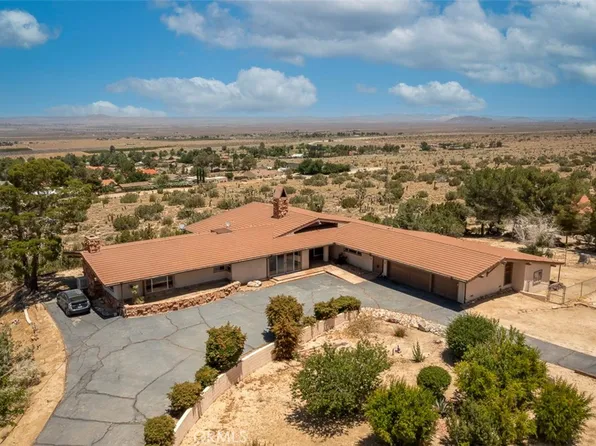 15831 E Avenue Y4, Llano, CA 93544