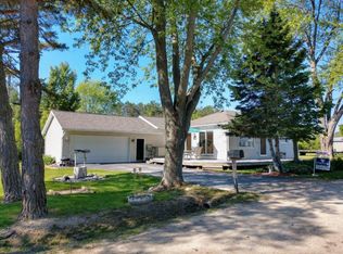 7356 Kilkare Rd, Lexington, MI 48450