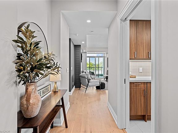 3rd image of 11 Bronte Rd #409