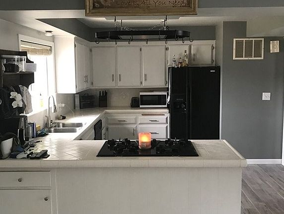 3rd image of 35381 Sunlight Dr