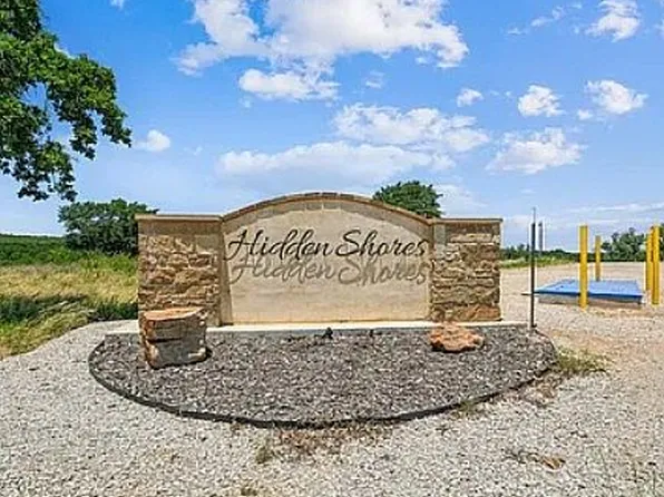 453 Hidden Shores Dr, Cisco, TX 76437