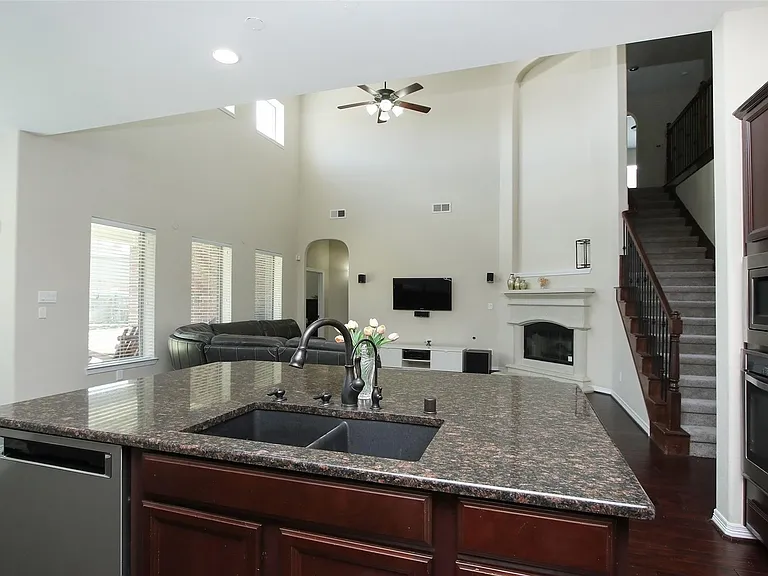 27019 Drybank Creek Ln — Photo 20