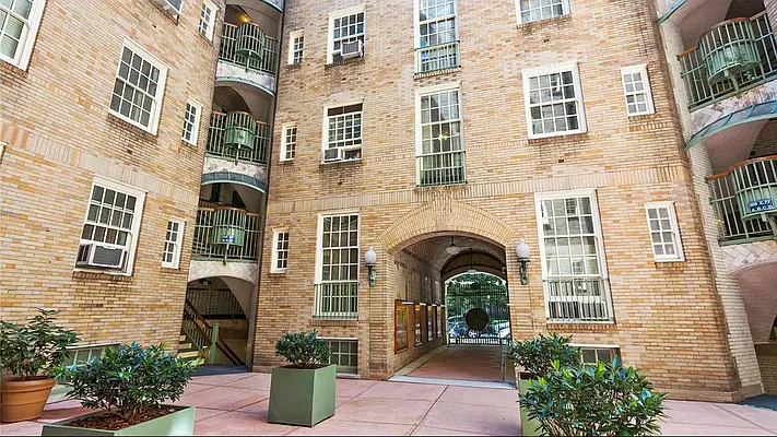 Sold by Owner | media 20