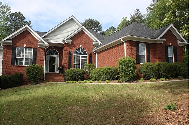 1st image of 1609 Woodridge Bnd