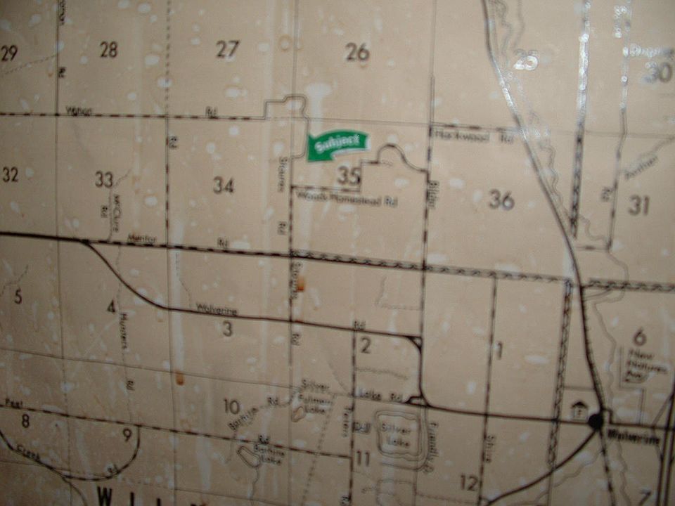 2nd image of Henry Collins Rd