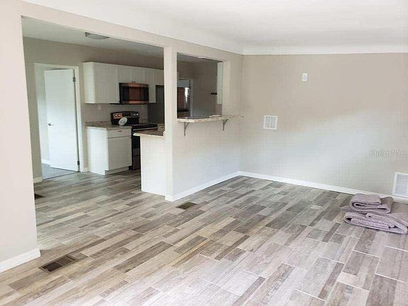 2nd image of 5524 42nd St N