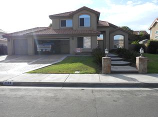 3586 N Lily Dr, Rialto, CA 92377
