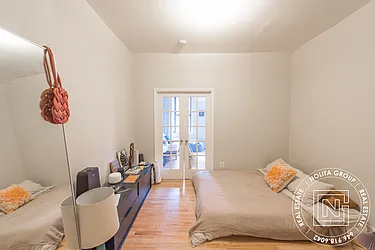 Rented by Nolita Group