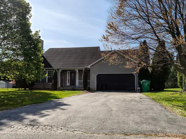 151 Winding Ridge Rd, Dover, DE 19904