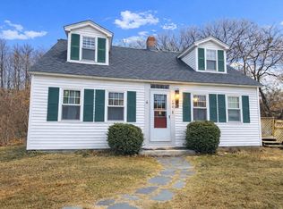 240 South St, Douglas, MA 01516