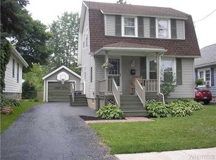 77 Hyde Park, Lockport, NY 14094