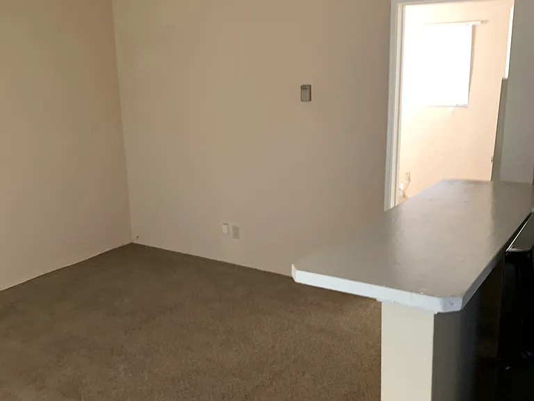 1745 Orizaba Ave #B — Photo 12