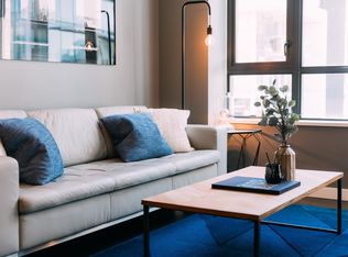 788 Richards St #2005, Vancouver, BC V6B0C7