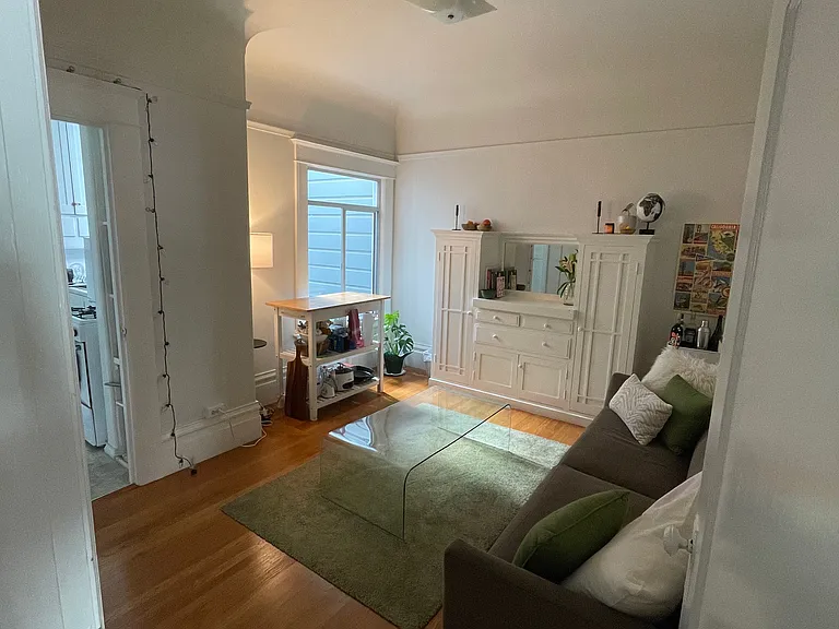 1525 Jackson St #3 — Photo 4