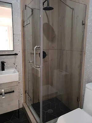 Rented by Lodger Corp | media 29