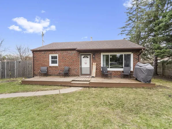 W142S6930 Belmont DRIVE, Muskego, WI 53150