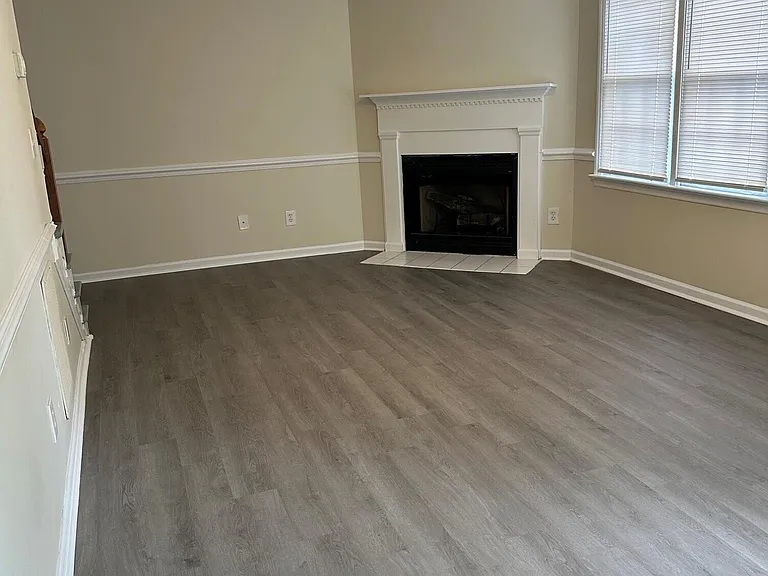 1117 Grovemont Dr #I-2 — Photo 4
