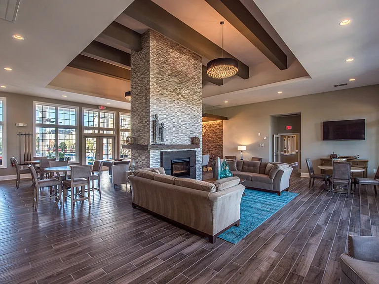 Afton Ridge Apartments — Photo 48