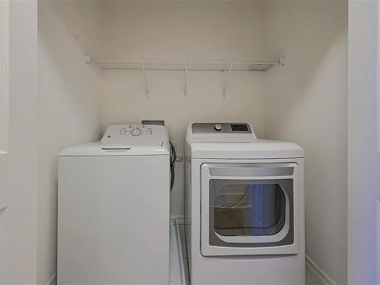 6222 Camino Dr — Photo 30