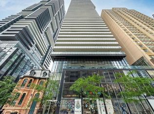 15 Grenville St #3406-C01, Toronto, ON M4Y 0B9