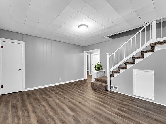 4th image of 1439 S Luster Avenue