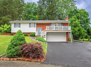 1295 Randall Dr, Chillicothe, OH 45601