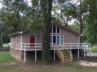374 Marina Hills Cir NW, Charleston, TN 37310
