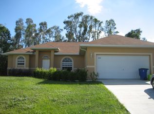 8360 Pittsburgh Blvd, Fort Myers, FL 33967