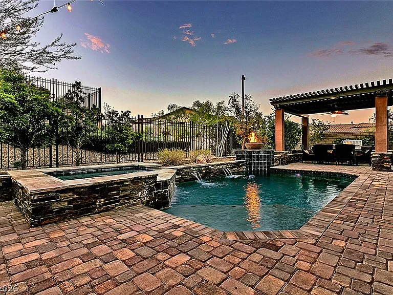 775 Porto Mio Way — Photo 33
